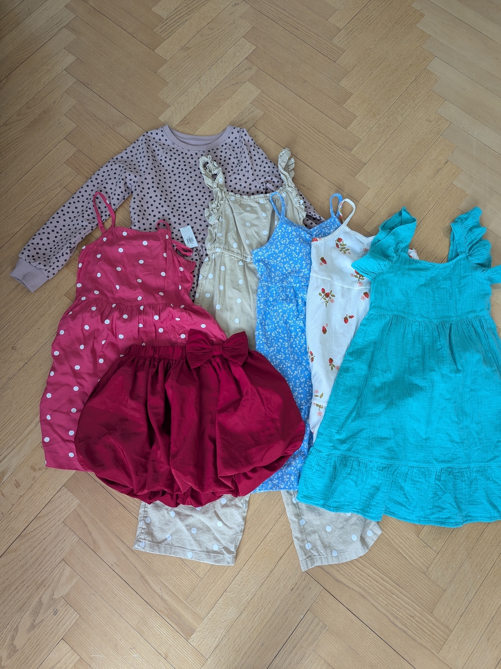 Old Navy Girls Dresses and Rompers in Turquoise, Red, Pink, Blue, Cream, Beige